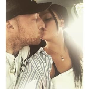 Meet your Posher, Sara olivia